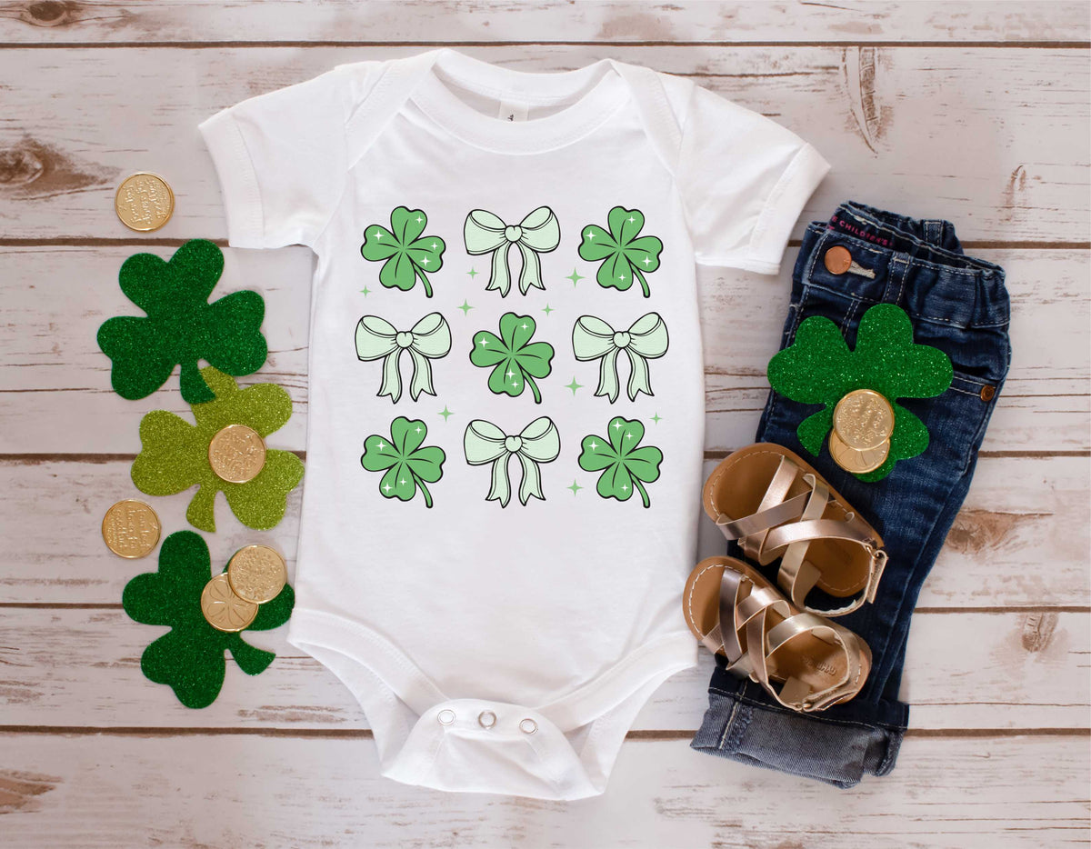 Coquette Shamrocks With Bows - Transfer